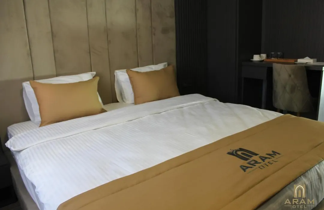 Aram Otel Business & Luxury-1